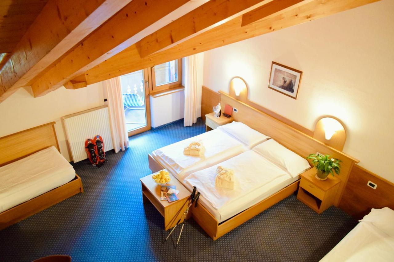 Hotel Waldheim Sarnonico Eksteriør bilde