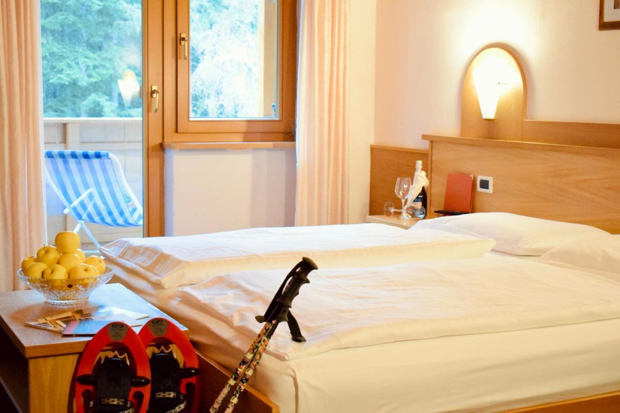 Hotel Waldheim Sarnonico Eksteriør bilde